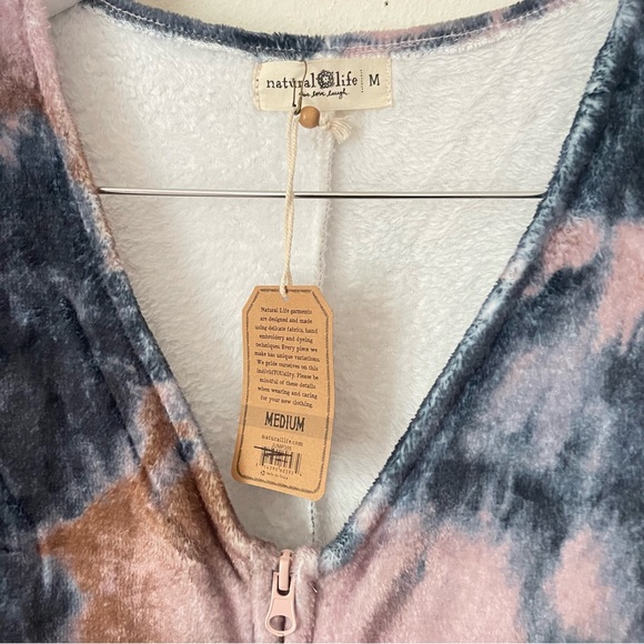 NEW Natural Life Tie Dye Fleece Onesie Pajamas - Picture 4 of 5